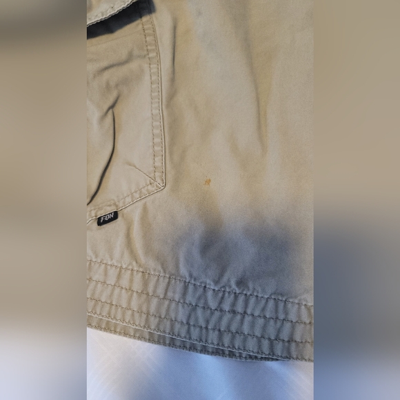 Fox shorts. Size 36. Khaki color. - Picture 2 of 3